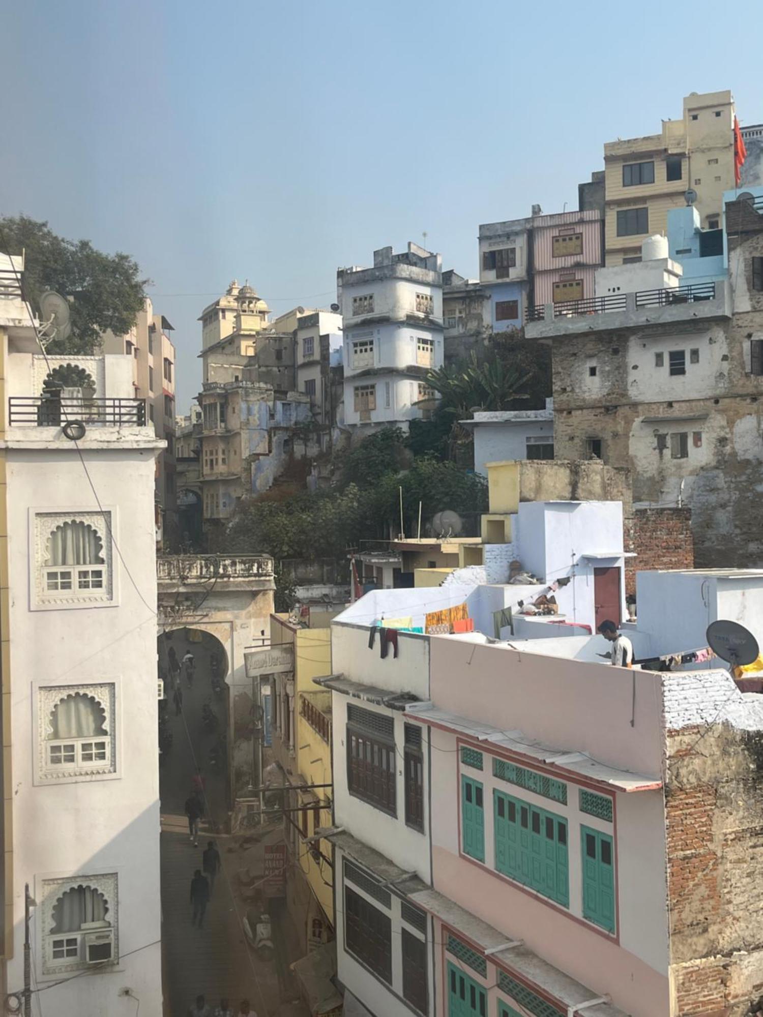 Bansuri Hotel - Opposite Shreenathji Temple Just80Mtr Walk L 1Min Away 966O9O1Oo6 Nāthdwāra Zewnętrze zdjęcie